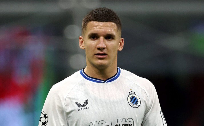 Player asked if he’s joining Manchester United, Manchester City or Arsenal